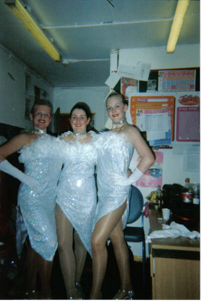 Girls in Viva Las Vegas